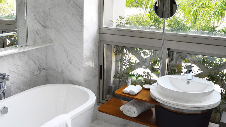 The Bathroom Essentials Your Home Desperately Needs Right Now